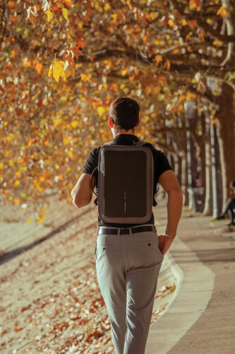 Сумка-рюкзак XD Design Bobby Bizz 2.0 с защитой от карманников 3