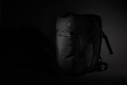 Рюкзак для путешествий Swiss Peak из rPET AWARE™ с регулируемым  10