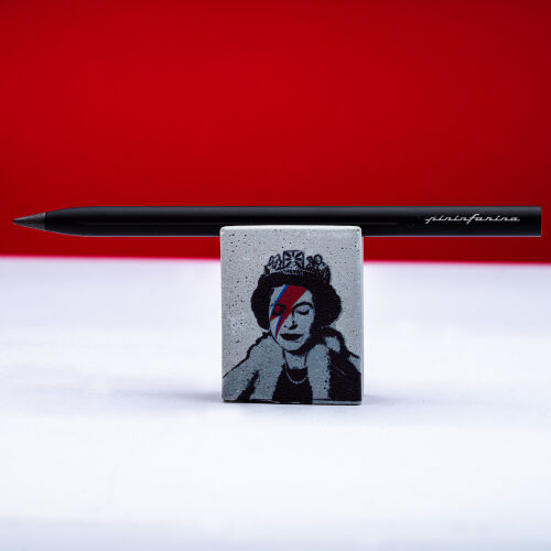 Набор Pininfarina Banksy Lizzy Stardust: карандаш SMART с бетонн 5