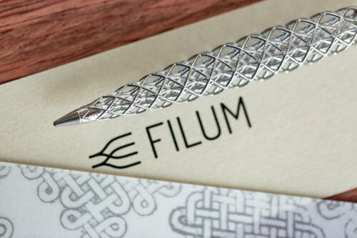 Вечная ручка Pininfarina FILUM TITANIUM Limited Edition с двумя  3