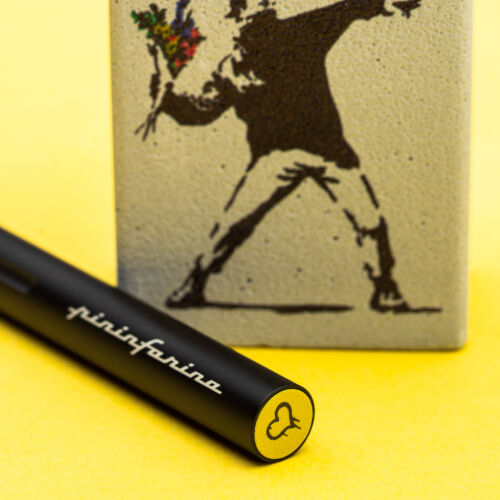 Набор Pininfarina Banksy Метатель цветов: карандаш SMART с бетон 4