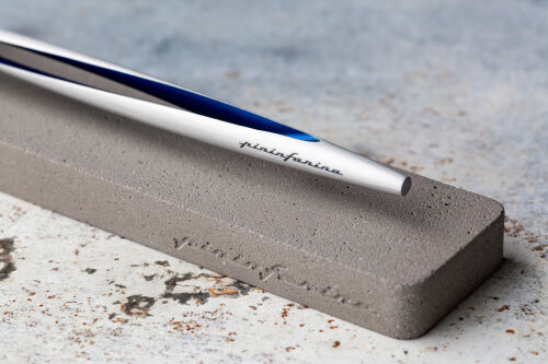 Вечная ручка Pininfarina Aero BLUE 18