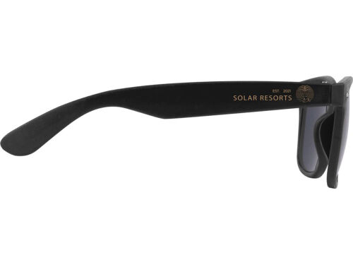 Солнцезащитные очки «Sun Ray» из переработанной пластмассы 4