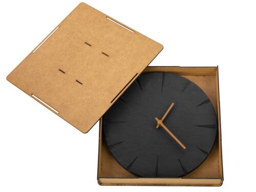 Часы деревянные «Helga» 2